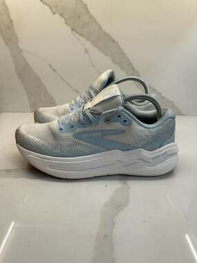 Brooks Ghost Max 2 Running Shoes Size 9 White Blue